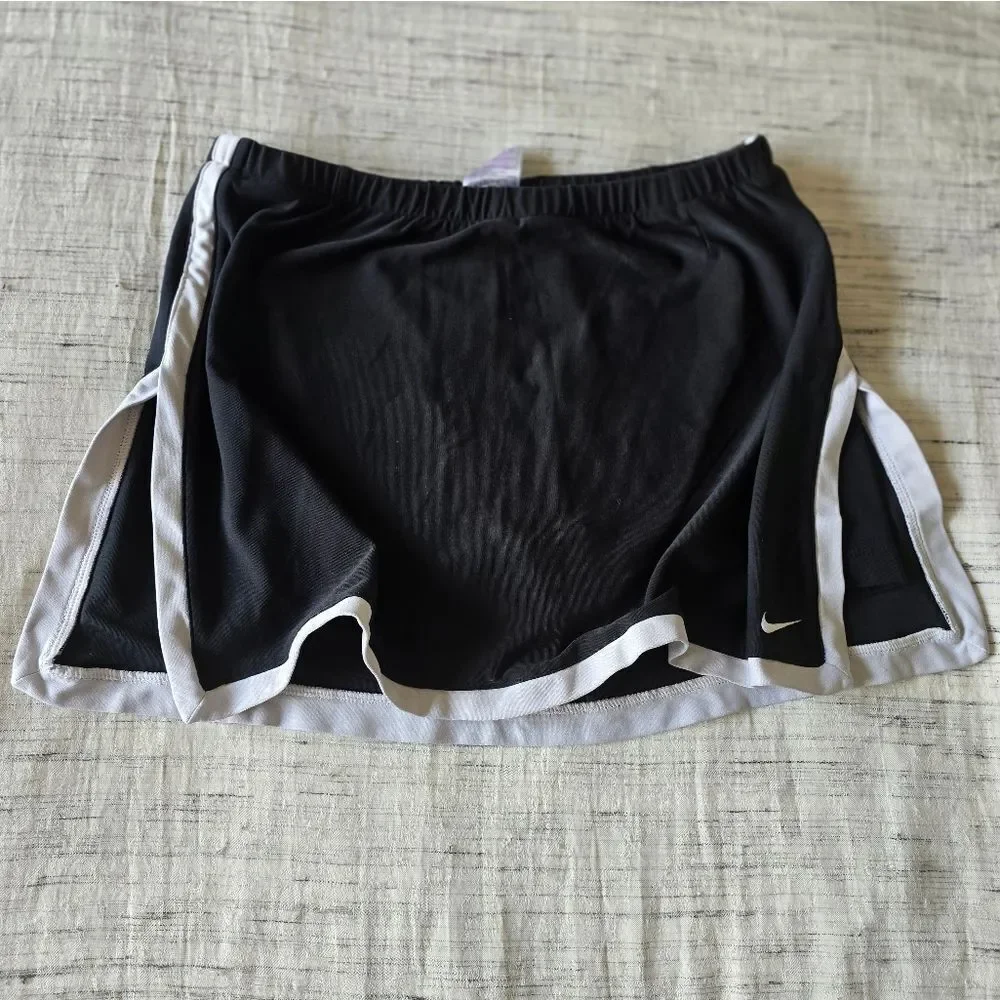 Nike Black Sports Skirt With Shorts